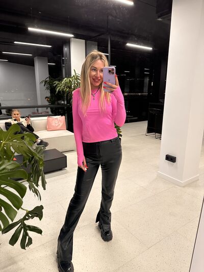  -,   Elena, 35 ,     , c 