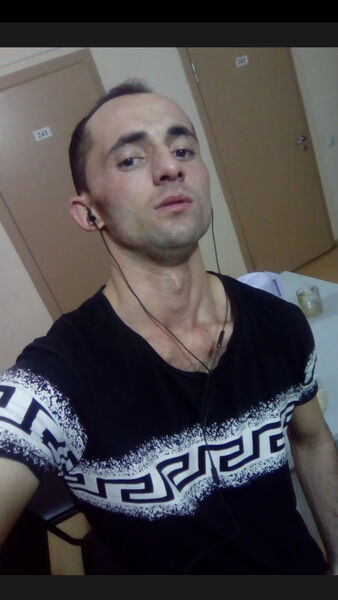  --,   Hosseinjan, 29 ,   