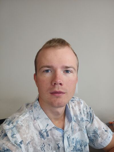  ,   Vladislav, 27 ,   c 