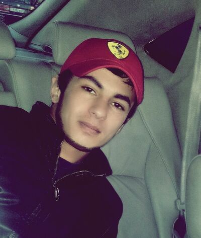  ,   Majid, 31 ,   ,   , c , 