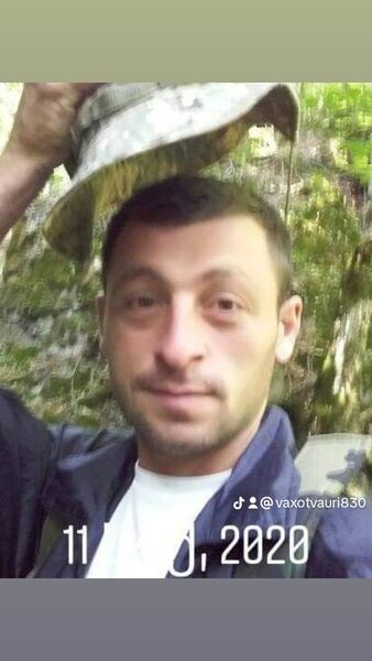  ,   Vaxo, 34 ,   ,   