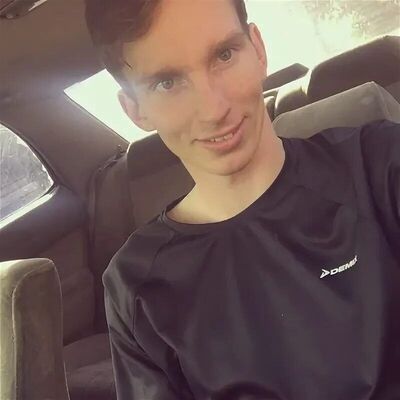  Duivendrecht,   , 28 ,   ,   