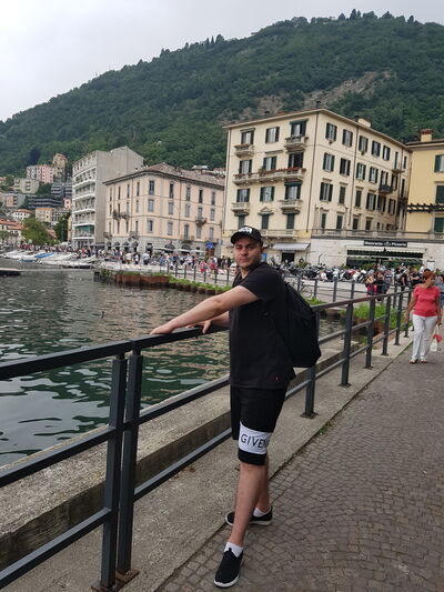  ,   Artem, 36 ,   ,   , c 