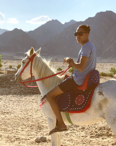  -,   Karim, 28 ,   ,   