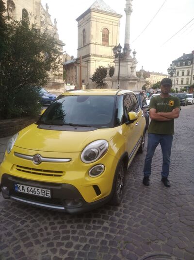  ,   Viktor, 34 ,   ,   