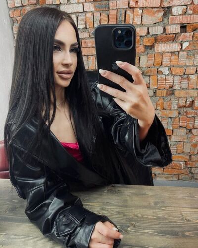  ,   Diana, 26 ,   ,   