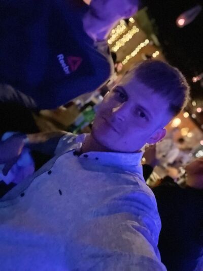 ,   Artem, 27 ,   ,   
