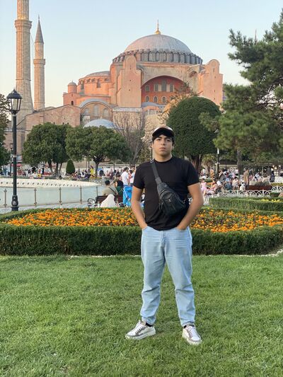  ,   Husein, 20 ,   ,   