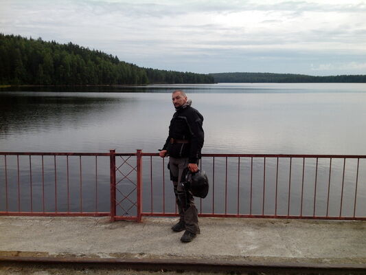  ,   Serg, 37 ,   