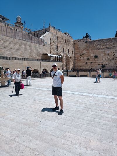  Tel Aviv-Yafo,   Arsenii, 36 ,   ,   , 