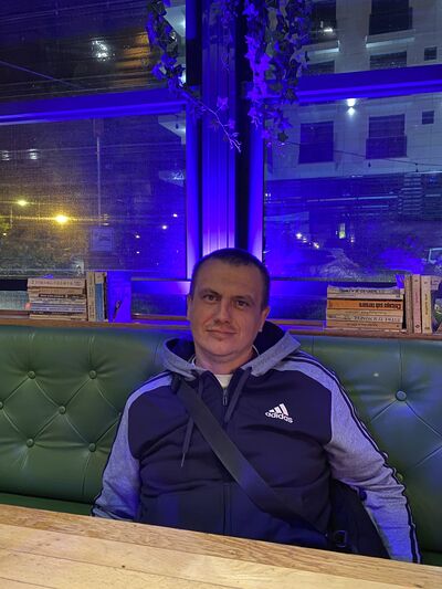  ,   Alex, 38 ,   ,   