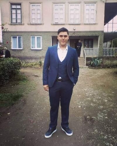  ,   Goga, 26 ,   ,   , c , 
