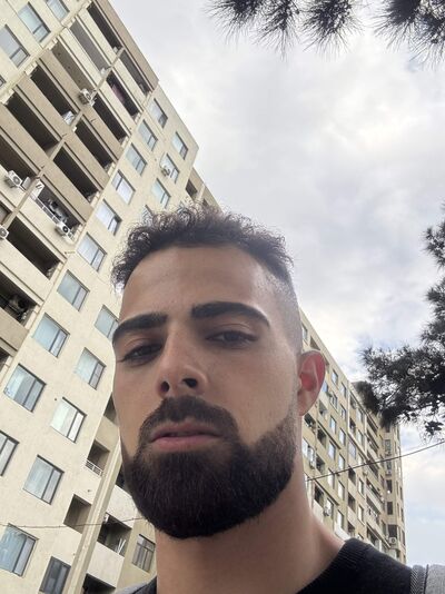  ,   Seymur, 34 ,   ,   