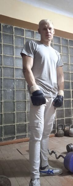  ,   White, 27 ,   ,   