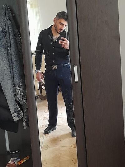  ,   Giga, 33 ,   ,   