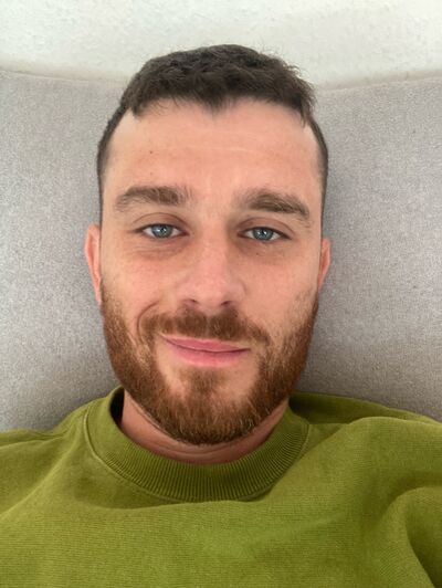  ,   Stefan, 35 ,   ,   