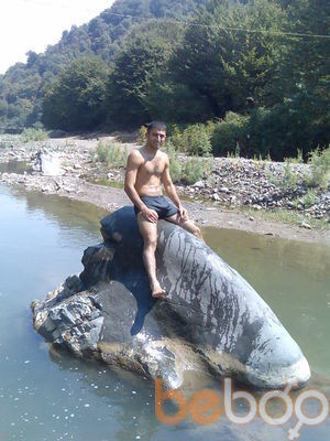  ,   Aqil, 42 ,     , c 