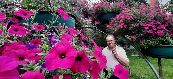  ,   Valera, 61 ,     , c , 