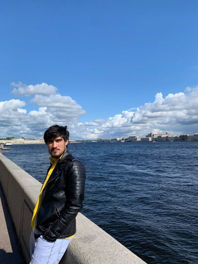  ,   Farruh, 32 ,   ,   , c 