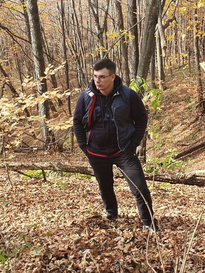 ,   Jon, 24 ,   ,   