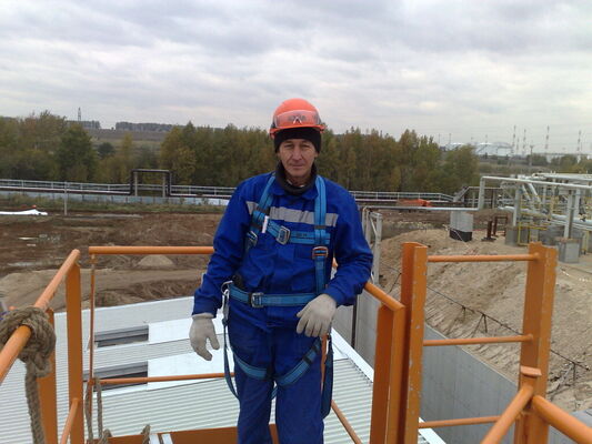  ,   Zhanbolat, 50 ,   ,   , c 