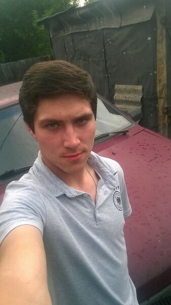  ,   Vic, 33 ,   