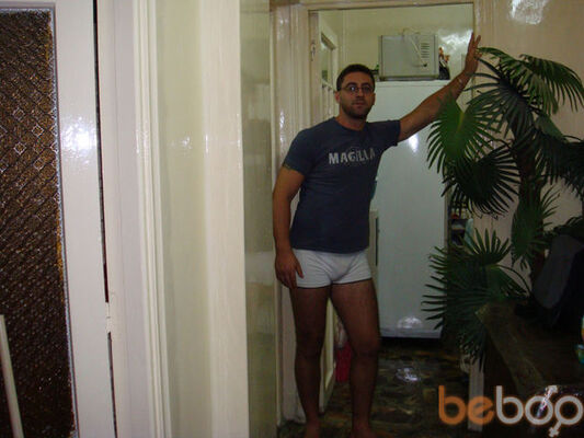  ,   Yasha, 49 ,   ,   , c , 