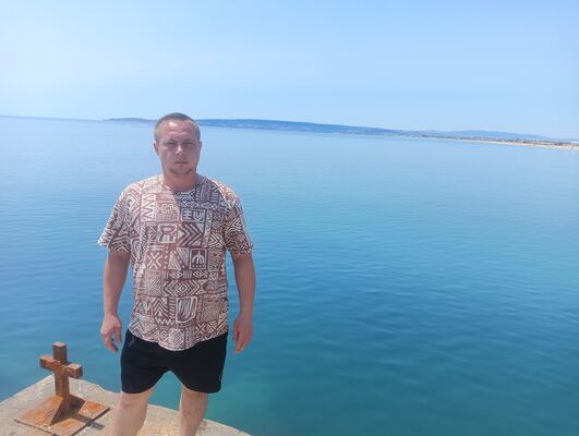  ,   Anatoly, 33 ,   ,   , c 