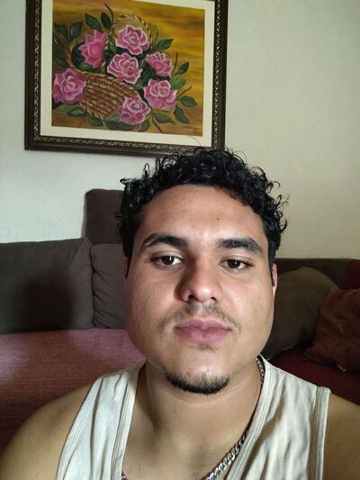  -,   Alexandre, 23 ,   ,   