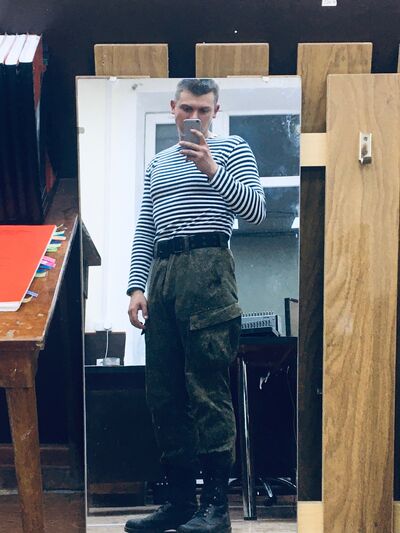  ,   Nikita, 25 ,   ,   