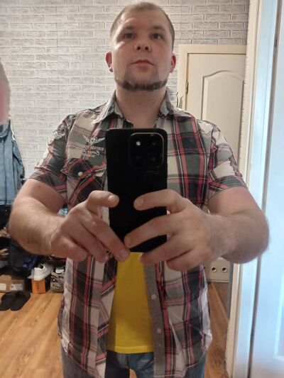  ,   Andrei, 30 ,     , c , 