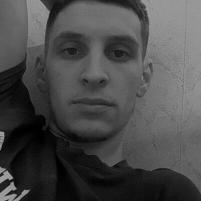  ,   Alexander, 28 ,   c 