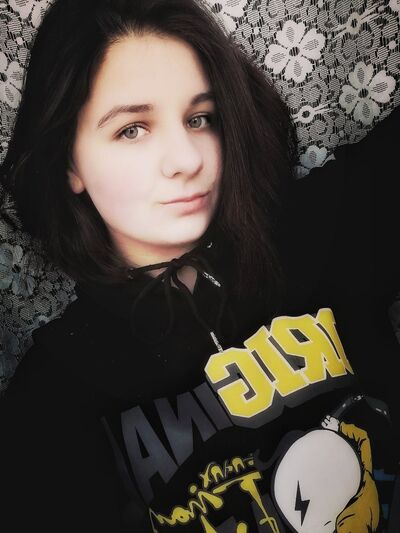  ,   Darya, 22 ,   ,   