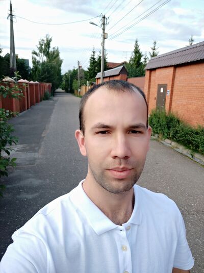  ,   Pavel, 31 ,   