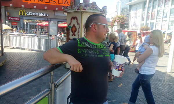  ,   San, 40 ,  