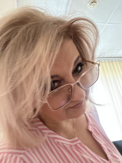  --,   , 52 ,     , c 