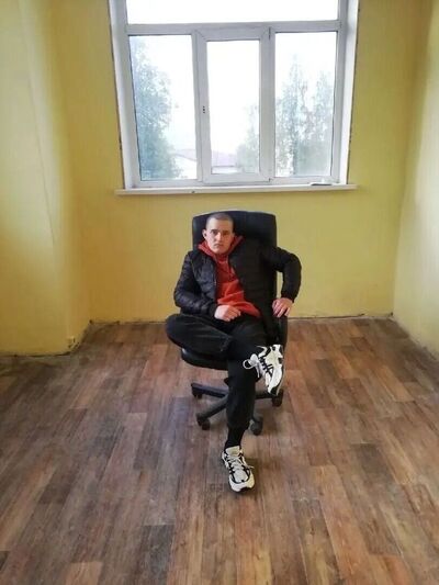  ,   Vladislav, 23 ,   ,   , c , 
