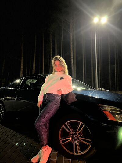  ,   Alesia, 28 ,   c 