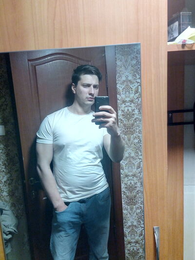  ,   Anton, 31 ,   ,   