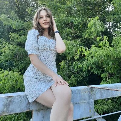  ,   Marta, 23 ,   ,   