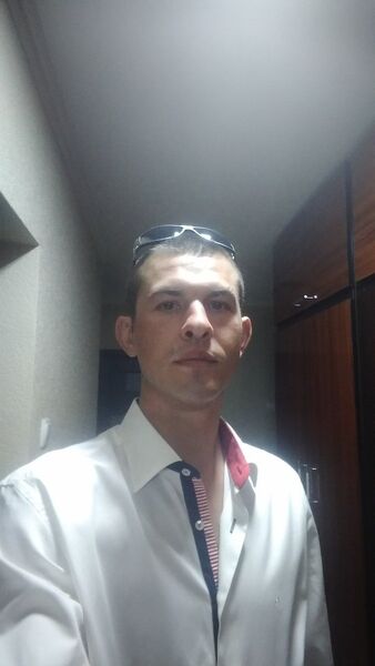  -,   Alex, 37 ,   ,   , c 