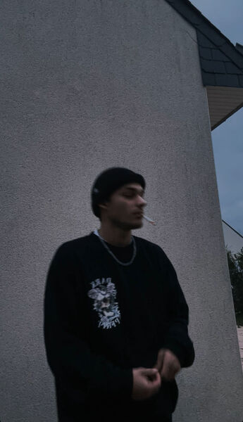  ,   Lukasz, 21 ,   ,   
