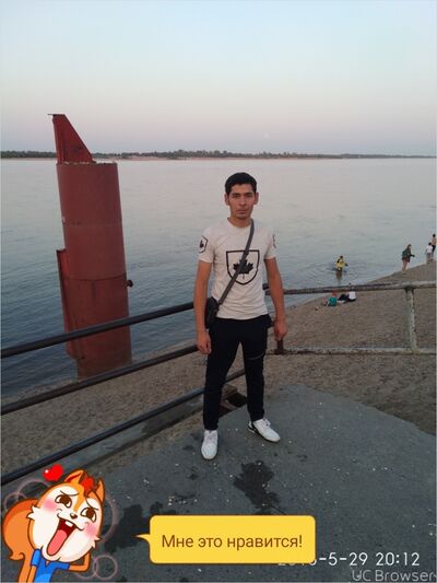  ,   Raxmatillo, 34 ,   
