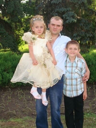  ,   Pasha, 38 ,   
