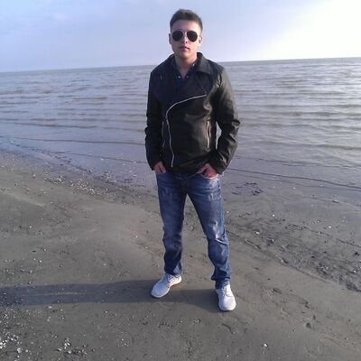  ,   Den, 30 ,   ,   , c 