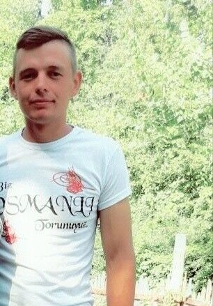  18734445  Sali, 30 ,    
