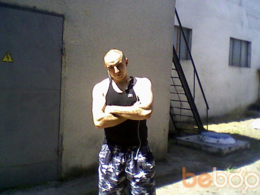  ,   Viadimir, 40 ,   