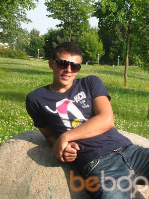  ,   Denis, 32 ,   ,   , c 