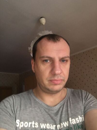  ,   Dima, 40 ,   ,   