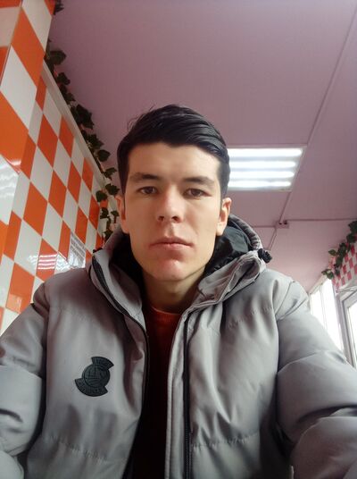  ,   Elbek, 26 ,   ,   , c 